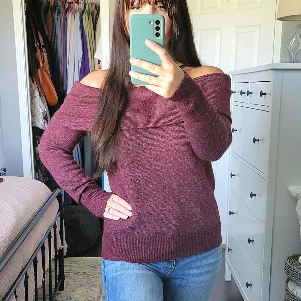 Abercrombie & Fitch Off the Shoulder Sweater